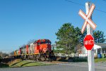 CN 4711 leads 561 at St-Jean-Baptiste street